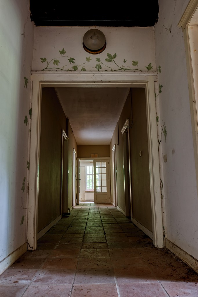 HDR green world greenworld belgie belgique belgium urbex decay verlaten boerderij lost place places kasteeldomein abandoned explorer